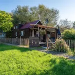 בית נופש Haus Schwarzwald ריינאו